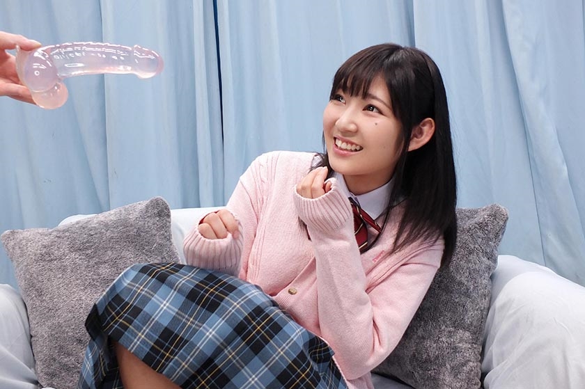 番号: 320MMGH-111,18歳的女子大生!